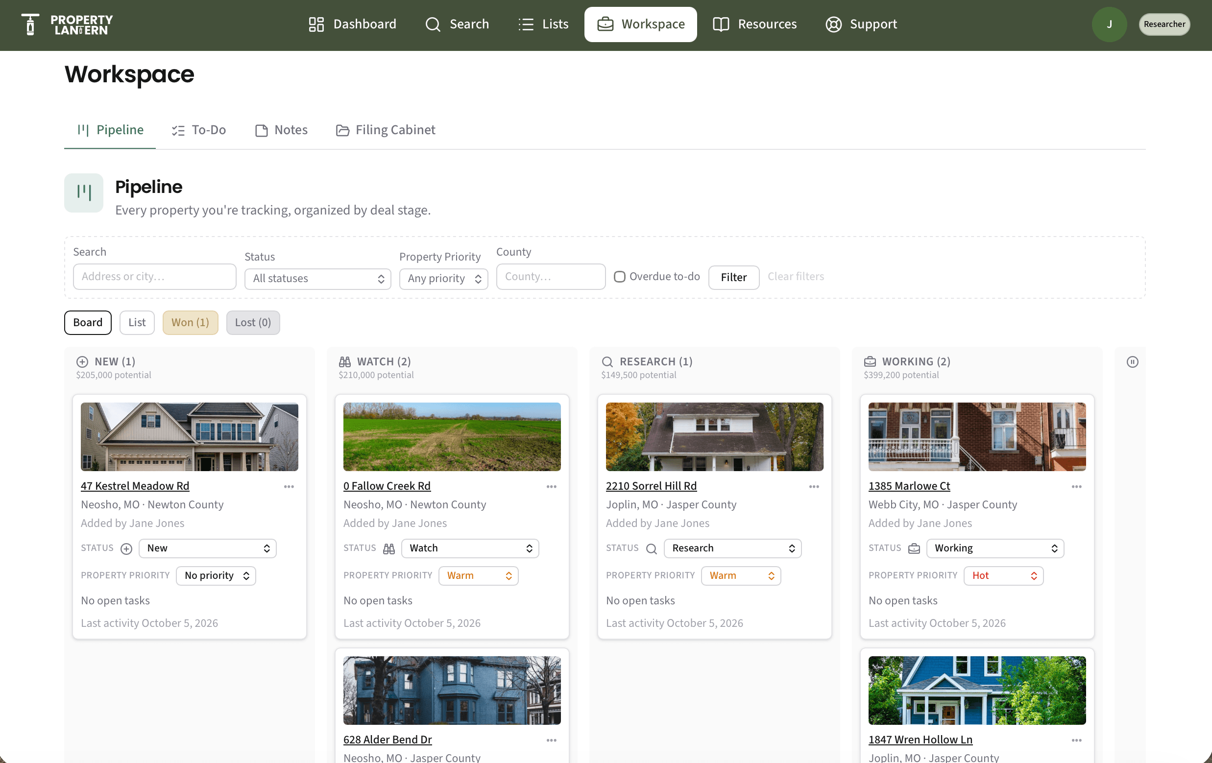 Property Lantern Workspace pipeline board with properties in different stages
